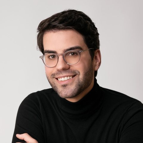 Dr. Lucas Bulcão